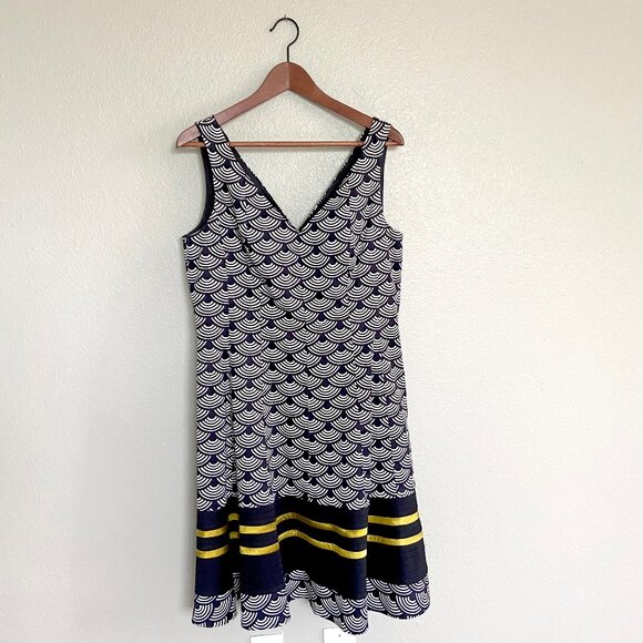 Nine West Double V Fit & Flare Midi Dress Women's 14 Black Geometric Sleeveless - Picture 5 of 10